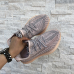 Кроссовки женские Yeezy Boost Adidas Артикул LUX-15039. Вид 3