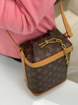 Сумка женская Louis Vuitton Артикул LUX-25268. Вид 4
