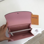 Кошелёк Louis Vuitton Артикул LUX-18482. Вид 3