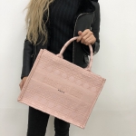 Сумка женская Book Tote Toile de Jouy Christian Dior Артикул LUX-23394. Вид 2