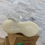 Кроссовки женские Yeezy Boost Adidas Артикул LUX-14877. Вид 6