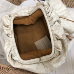 Клатч THE POUCH IN BUTTER CALF Bottega Veneta Артикул LUX-23181. Вид 2