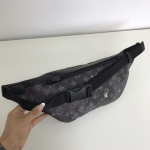 Поясная сумка  Louis Vuitton Артикул СЖ-492. Вид 3