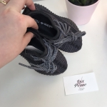 Кроссовки детские Yeezy Boost Adidas Артикул LUX-18731. Вид 2