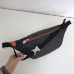Поясная сумка  DISCOVERY Louis Vuitton Артикул СМ-806. Вид 5