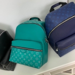 Рюкзак мужской Louis Vuitton Артикул LUX-15945. Вид 3