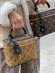 Сумка женская Louis Vuitton Артикул LUX-22108. Вид 1