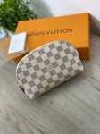 Косметичка  Louis Vuitton Артикул LUX-9874. Вид 4