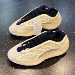 Кроссовки женские  Артикул LUX-31414. Вид 1