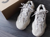 Кроссовки женские Yeezy Boost 500 Adidas Артикул LUX-32055. Вид 2