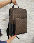 Рюкзак мужской Louis Vuitton Артикул LUX-32753. Вид 1