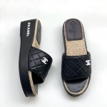 Шлёпанцы Chanel Артикул LUX-33167. Вид 3