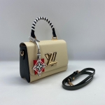 Сумка женская Crafty Twist  Louis Vuitton Артикул LUX-33953. Вид 1