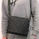 Сумка   мужская Louis Vuitton Артикул LUX-40236. Вид 1