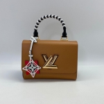 Сумка женская Crafty Twist  Louis Vuitton Артикул LUX-33952. Вид 2