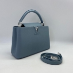 Сумка женская  CAPUCINES  Louis Vuitton Артикул LUX-33958. Вид 2
