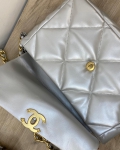 Сумка женская Chanel 19 Chanel Артикул LUX-34040. Вид 3