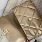Сумка женская Chanel 19 Chanel Артикул LUX-34039. Вид 3
