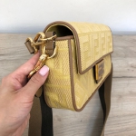 Сумка женская BAGUETTE Fendi Артикул LUX-34982. Вид 3