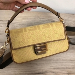 Сумка женская BAGUETTE Fendi Артикул LUX-34982. Вид 1