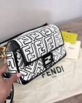 Сумка женская BAGUETTE Fendi Артикул LUX-34984. Вид 2