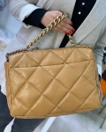 Сумка-конверт Chanel 19 30см Chanel Артикул LUX-36642. Вид 2