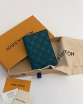 Обложка для паспорта Louis Vuitton Артикул LUX-36853. Вид 1