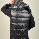 Жилет мужской  Moncler Артикул LUX-38379. Вид 2