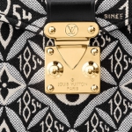 Сумка женская  Pochette Metis Louis Vuitton Артикул LUX-39180. Вид 2