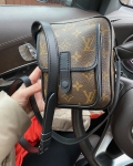 Сумка мужская Louis Vuitton Артикул LUX-39320. Вид 2