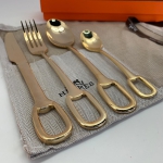 Набор столовых приборов на одну персону Hermes Артикул LUX-39607. Вид 2