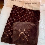 Плед Louis Vuitton Артикул LUX-39921. Вид 2