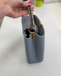 Сумка женская  CAPUCINES  Louis Vuitton Артикул LUX-33959. Вид 2