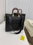 Сумка женская  Fendi Артикул LUX-84685. Вид 1