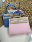 Сумка женская Kelly, 25 PHW Hermes Артикул LUX-84782. Вид 1