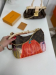 Сумка женская  Louis Vuitton Артикул LUX-89564. Вид 1