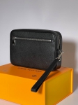 Борсетка Louis Vuitton Артикул LUX-93515. Вид 1
