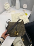  Сумка женская  Fendi Артикул LUX-96202. Вид 1
