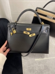 Сумка женская Kelly, 35 cm, swift leather Hermes Артикул LUX-98950. Вид 1