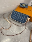 Сумка женская Louis Vuitton Артикул LUX-102877. Вид 6