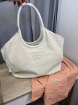 Сумка женская Miu Miu Артикул LUX-106841. Вид 1