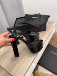 Босоножки  Yves Saint Laurent Артикул LUX-108825. Вид 2