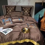 Комплект постельного Louis Vuitton Артикул LUX-125344. Вид 1