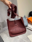 Сумка женская Evelyne 29 cm Clemence leather Hermes Артикул LUX-125420. Вид 1