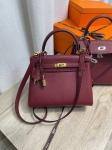 Сумка женская Kelly 25, Togo Hermes Артикул LUX-130474. Вид 1