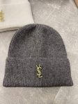 Шапка Yves Saint Laurent Артикул LUX-98991. Вид 1