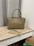 Сумка женская  Bottega Veneta Артикул LUX-103076. Вид 1