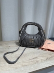 Сумка женская 23 cm  Miu Miu Артикул LUX-122740. Вид 1