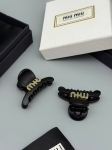 Заколка для волос Miu Miu LUX-124674 фото 1 Заколка для волос Miu Miu Артикул LUX-124674. Вид 1