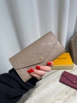 Кошелек  Louis Vuitton Артикул LUX-128800. Вид 1